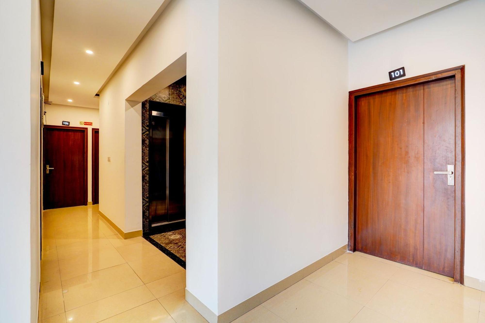 Townhouse Hebbal Bhadrappa Layout Bangalore Extérieur photo