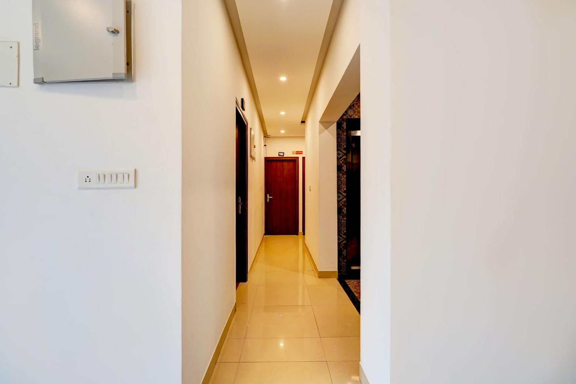 Townhouse Hebbal Bhadrappa Layout Bangalore Extérieur photo